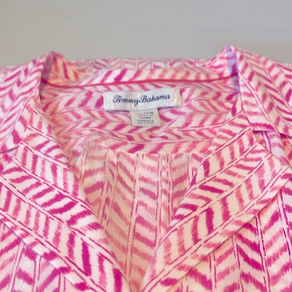 Tommy Bahama silk button down shirt - Picture 1 of 5
